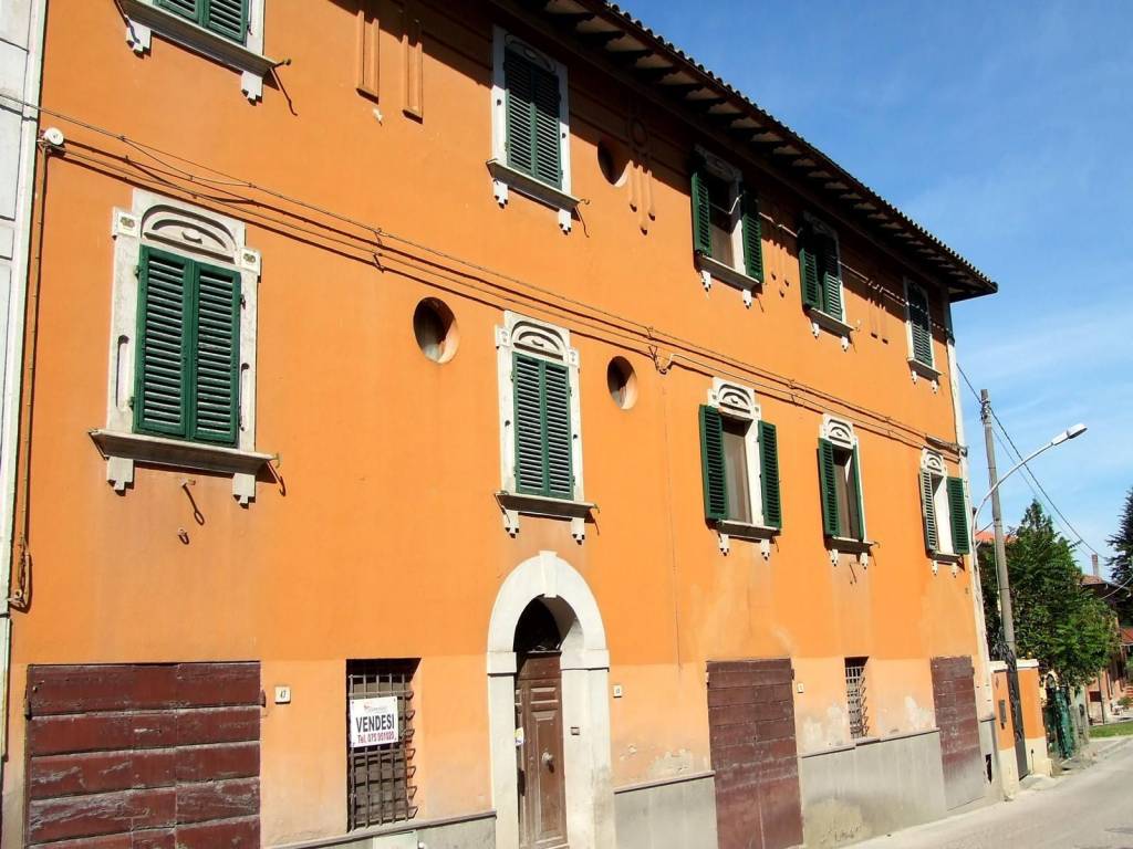 Casa indipendente a Castiglione del lago in Via Nazionale, 11 - Foto 2