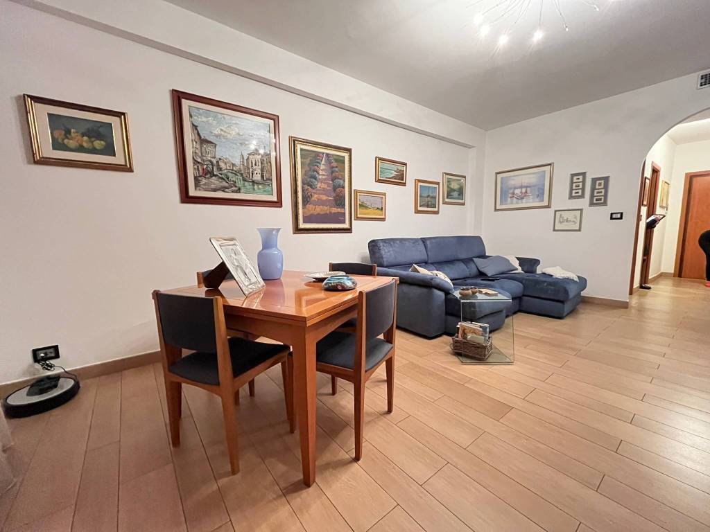 Appartamento a Livorno in Via Calzabigi - Foto 4