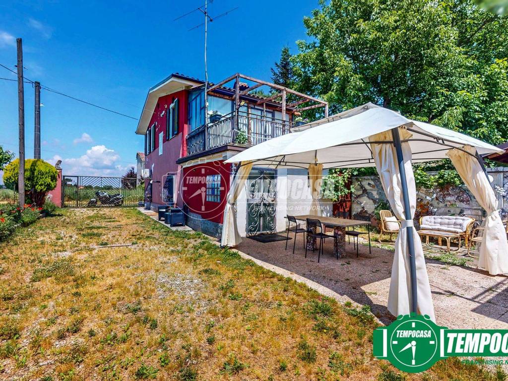 Casa indipendente a Alessandria in Via Ramella, San Giuliano - Foto 2