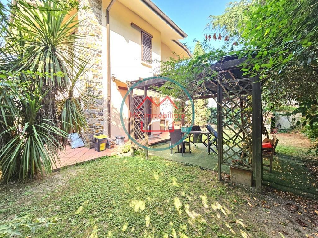 Villa a Buggiano in Via Gamberaio - Foto 2