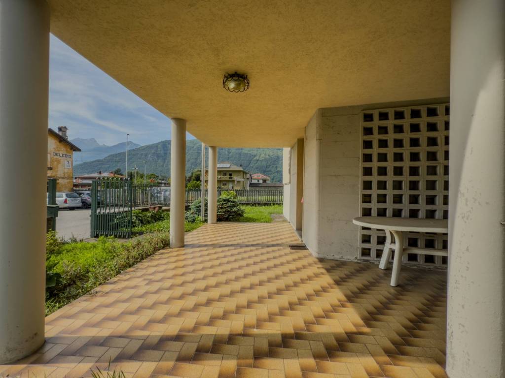 Villa a Delebio in Via Ezio Vanoni - Foto 3