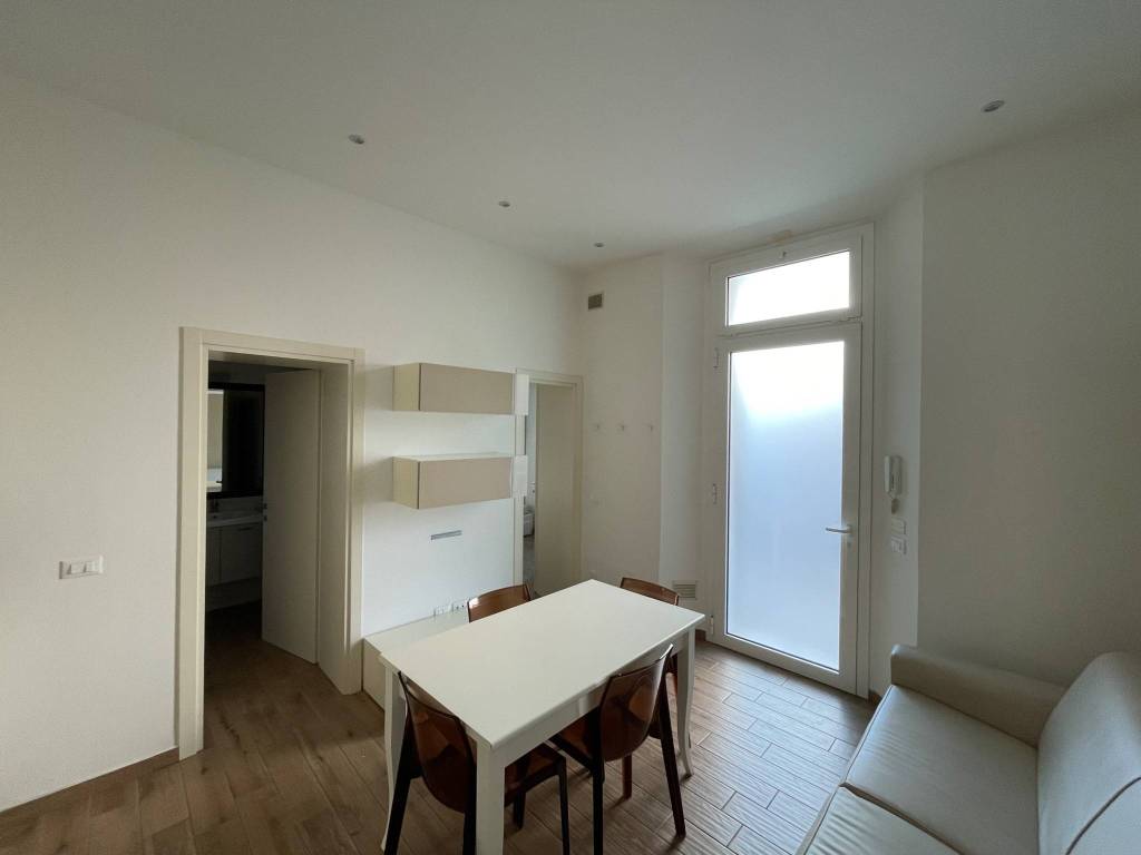 Appartamento a Riccione in Viale Ettore Fieramosca, 14 - Foto 3