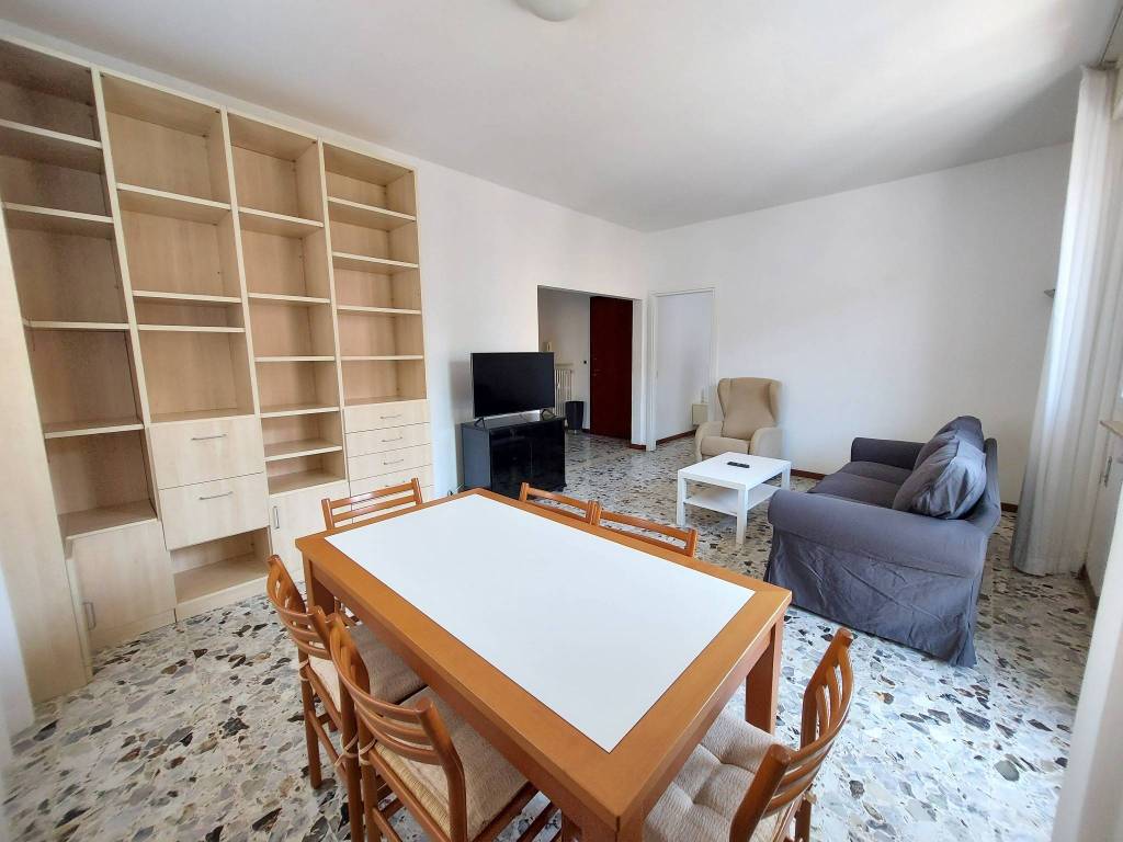 Appartamento a Ferrara in Via Santa Caterina da Siena - Foto 4