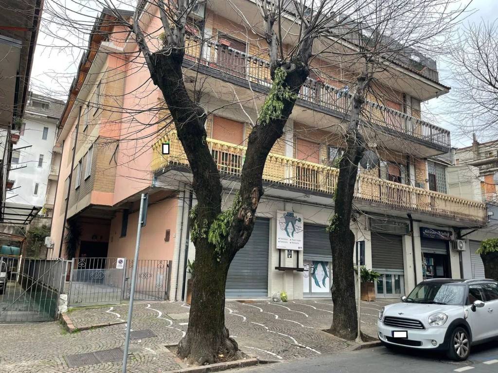Appartamento a Solofra in Viale Principe Amedeo, 84 - Foto 2