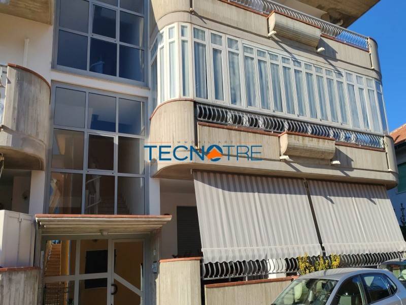 Appartamento a Martinsicuro in Via Antonio Pigafetta, 10 - Foto 2