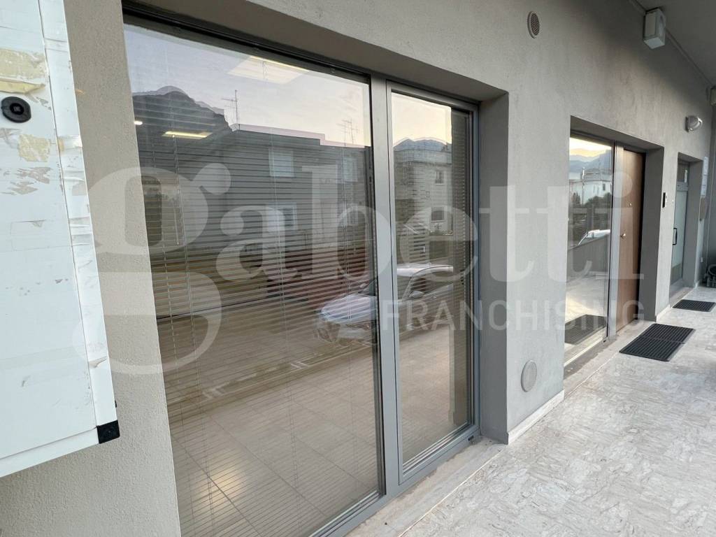 Appartamento a Venafro in Via Caio Giulio Cesare, 40 - Foto 2