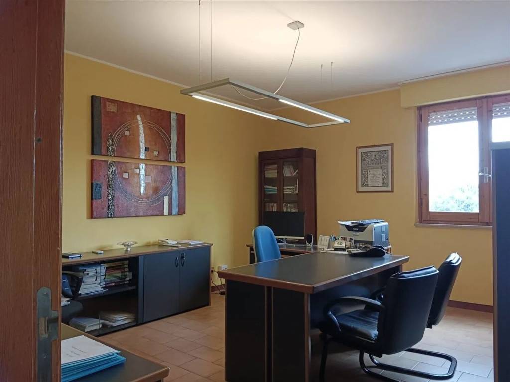 Appartamento a Carbonia in Viale Arsia, 80 - Foto 4