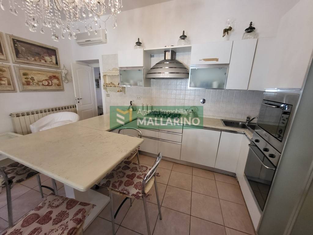 Appartamento a Finale ligure in Via Fiume - Foto 5