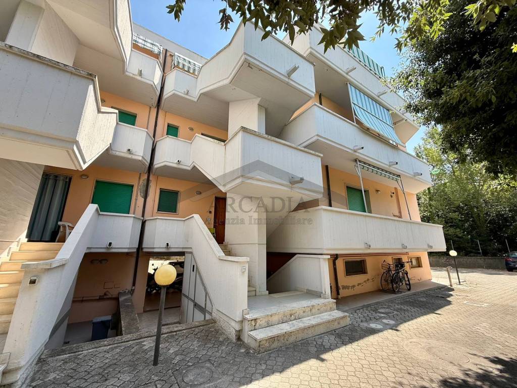 Appartamento a Rosignano marittimo in Via Piero Gobetti, 17 - Foto 2