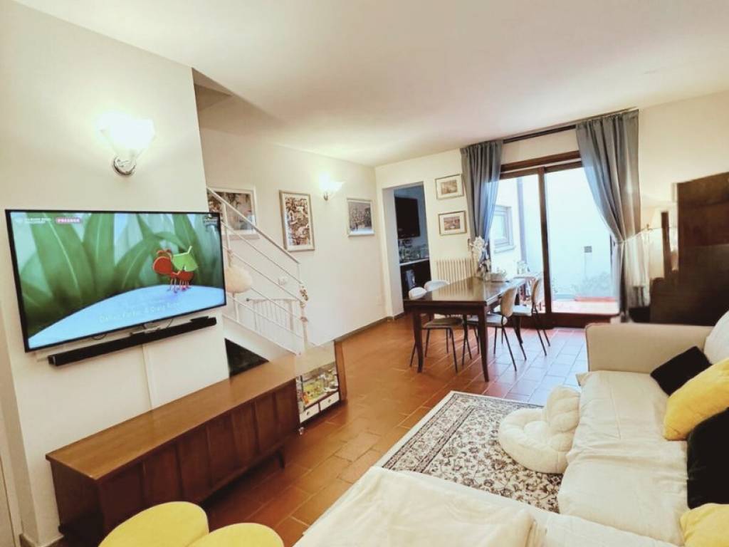 Casa indipendente a Prato in Via Cassero - Foto 2