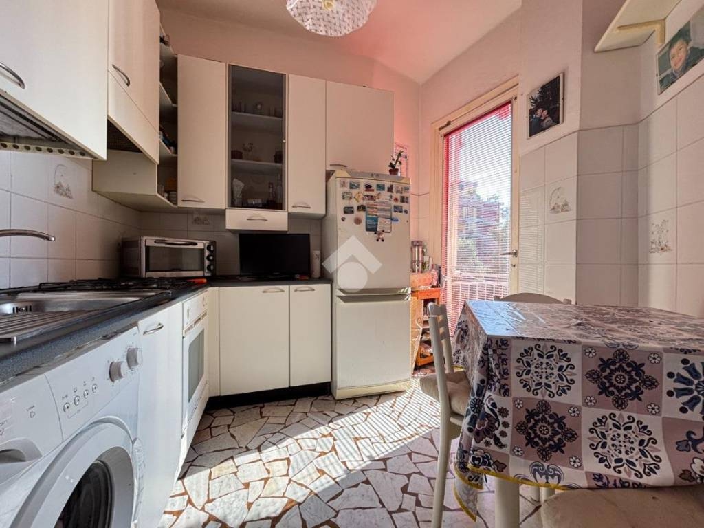 Appartamento a Lerici in Via Giacomo Matteotti, 22 - Foto 4