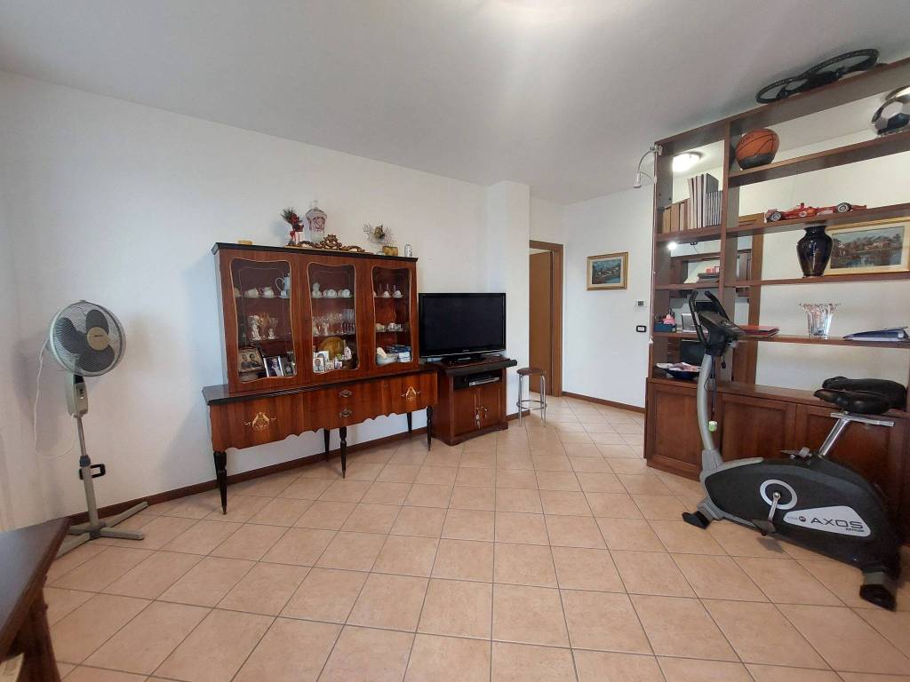 Appartamento a Caselle lurani in Via dei Livelli - Foto 4
