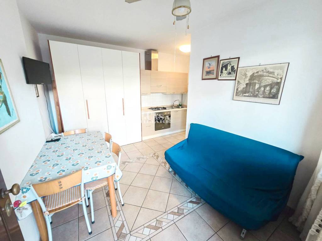 Appartamento a San benedetto del tronto in Via Arnaldo da Brescia, 1 - Foto 2