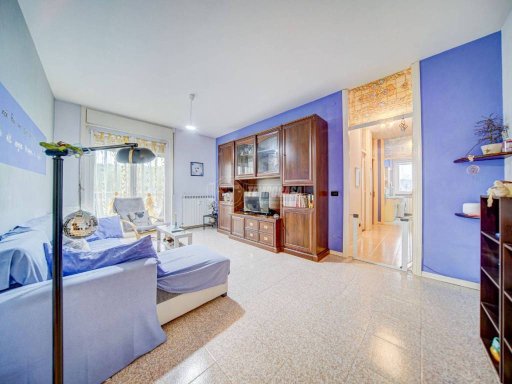 Appartamento a Castronno in Via Roma - Foto 4