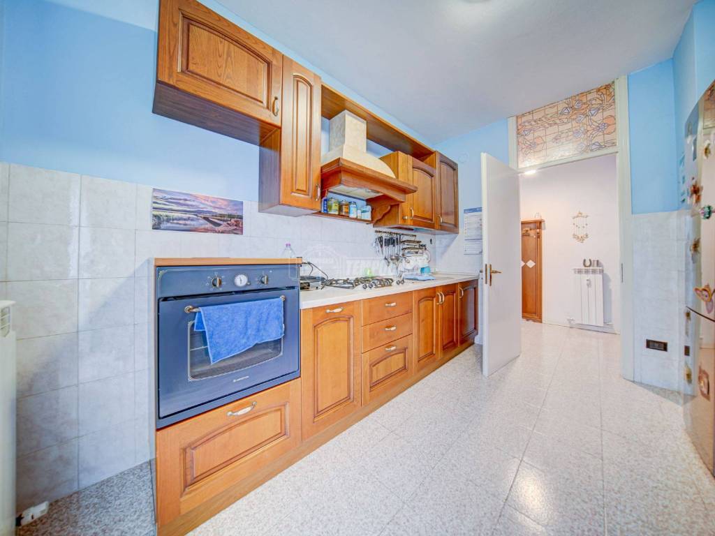 Appartamento a Castronno in Via Roma - Foto 5