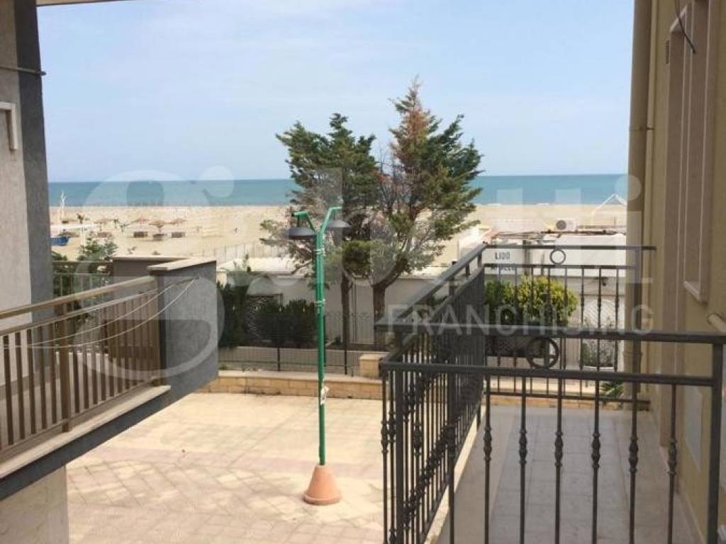 Appartamento a Margherita di savoia in VIA BALLARINO, 19 - Foto 2
