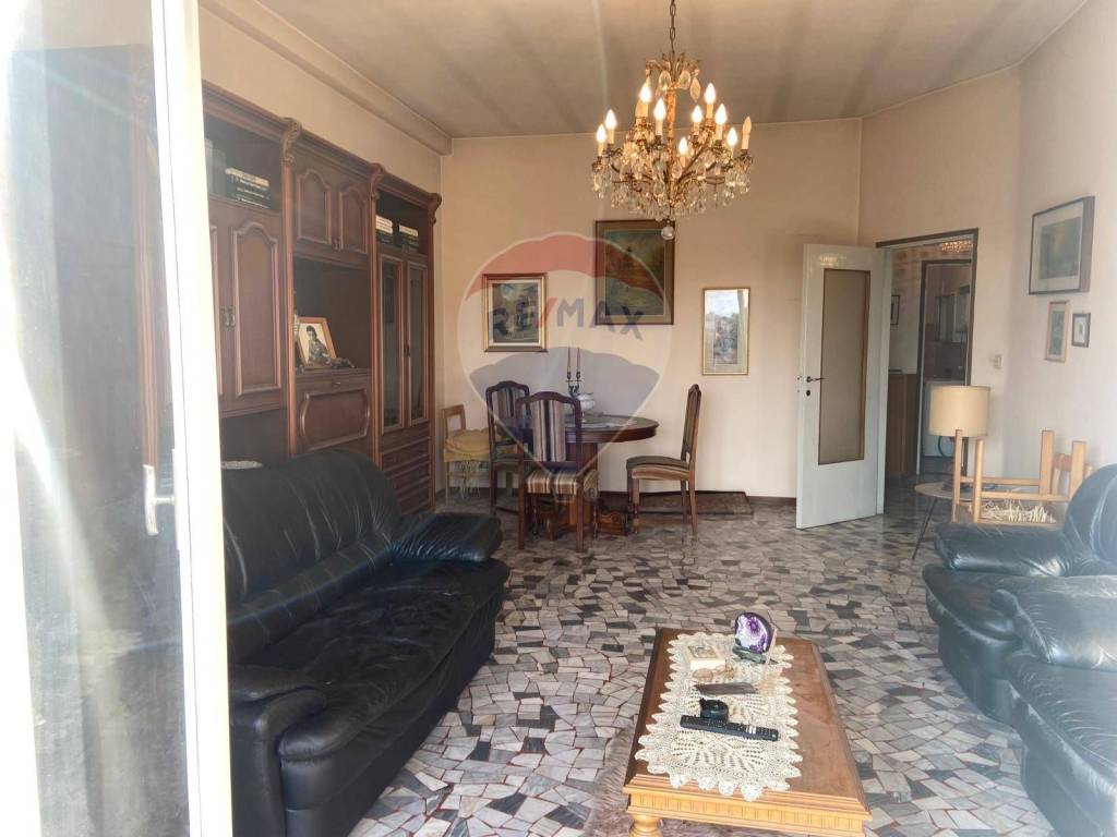 Appartamento a Verbania in Corso Giuseppe Garibaldi, 27 - Foto 2