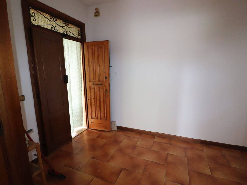 Appartamento a Rapolano terme in Via Provinciale Sud 29 - Foto 2