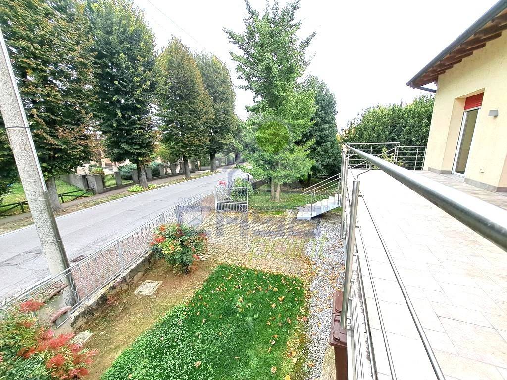 Villa a Gadesco-pieve delmona in via Martiri della Libertà - Foto 4