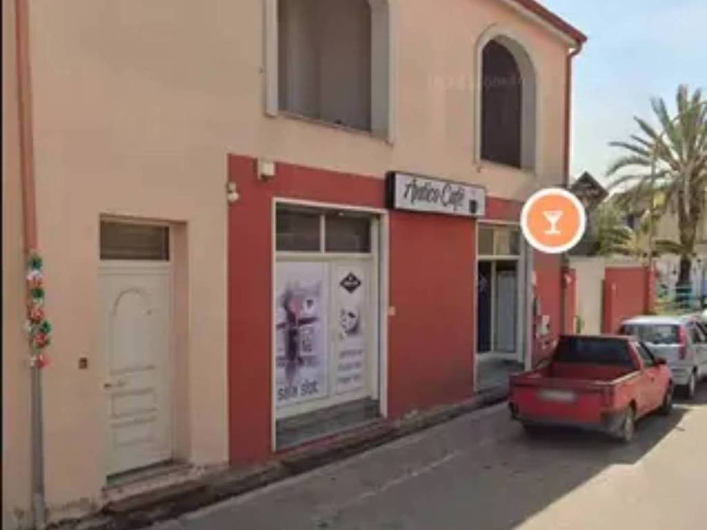 Palazzo / stabile a Decimoputzu in Via San Basilio - Foto 3