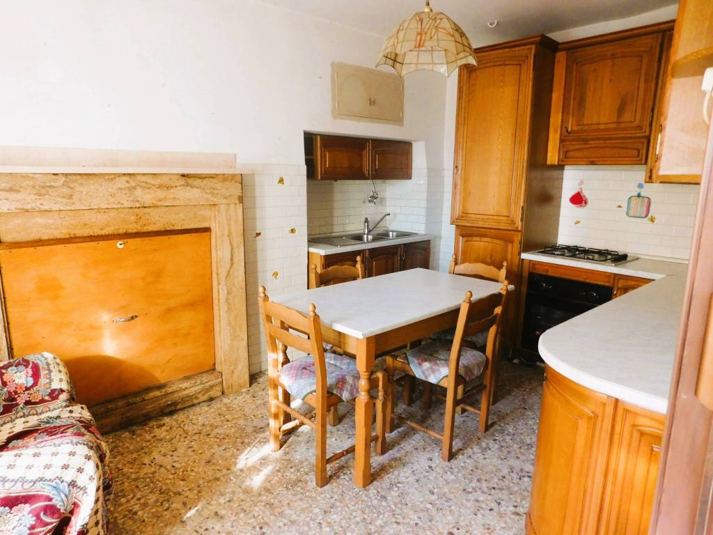 Casa indipendente a Teramo in Via Domenico Nardini, 3 - Foto 2