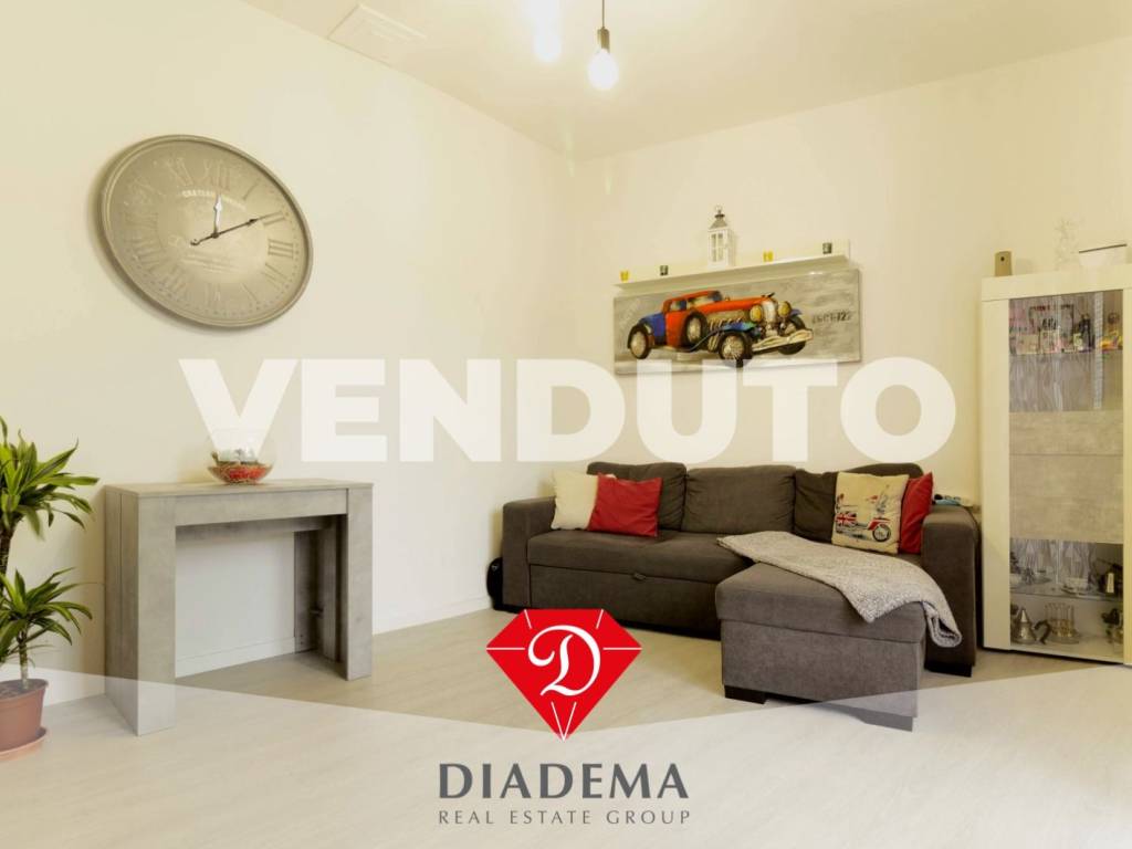 Casa indipendente a Albizzate in Via Magenta, 4 - Foto 1