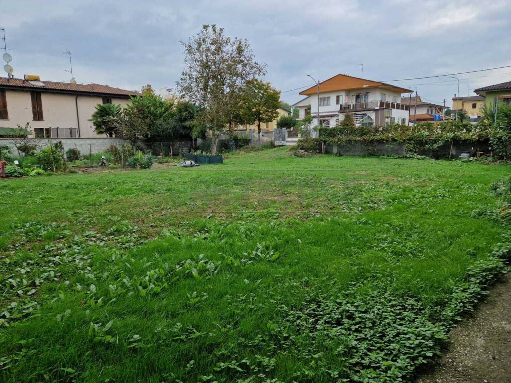 Terreno a Acquanegra cremonese in Viale Europa - Foto 4