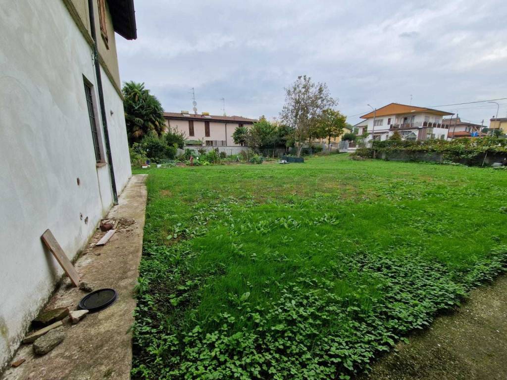 Terreno a Acquanegra cremonese in Viale Europa - Foto 5