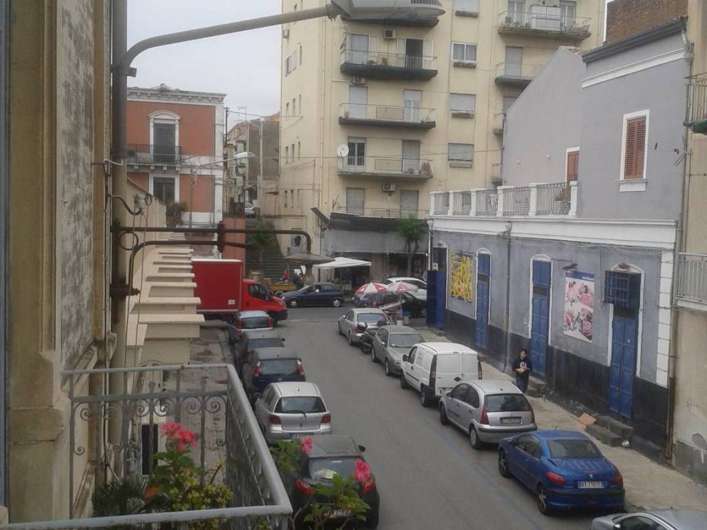 Appartamento a Catania in Via Dionisio Motta, 22 - Foto 2