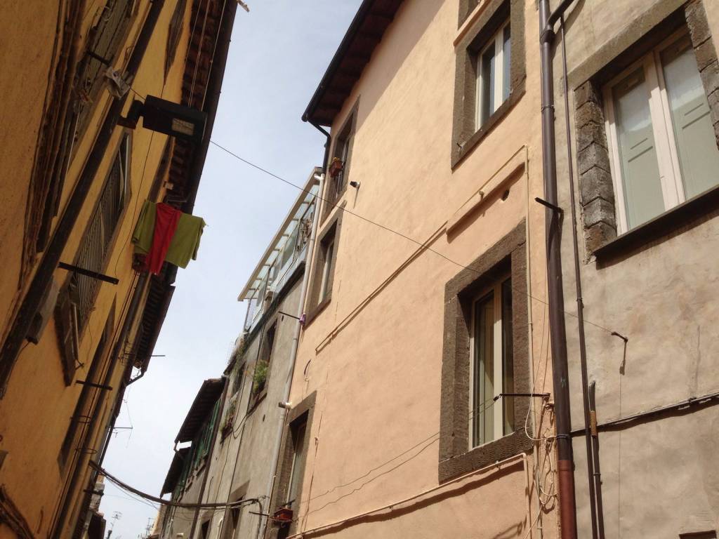 Appartamento a Viterbo in Via di Mezzo - Foto 5