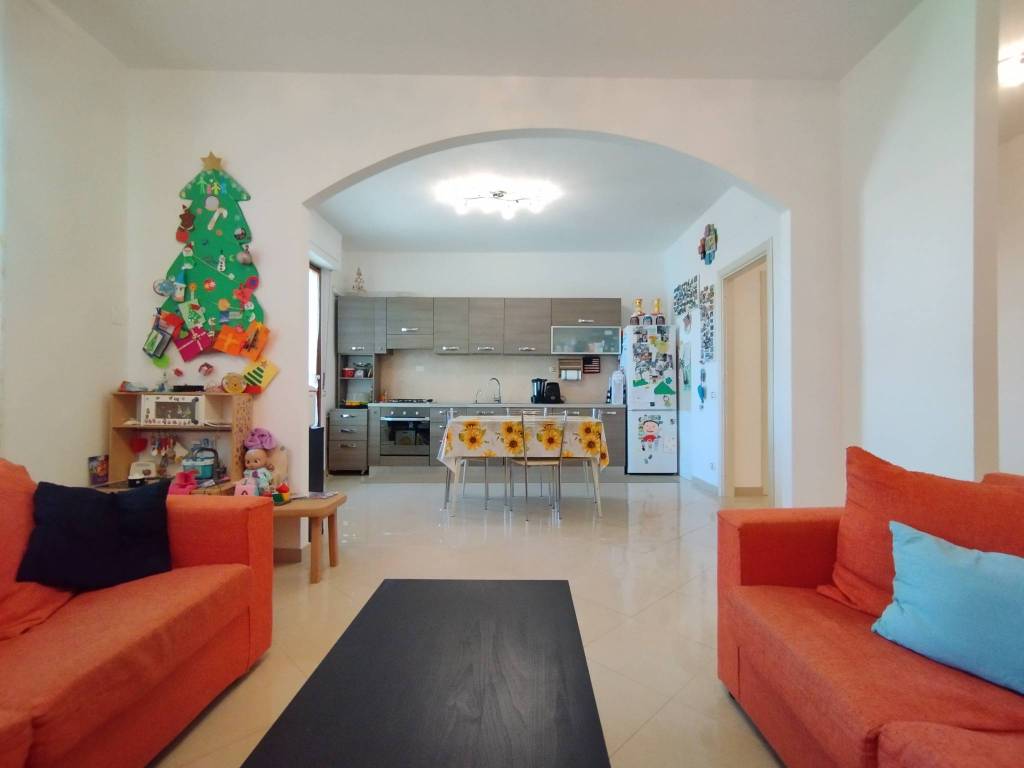 Appartamento a Quarrata in Via Corrado da Montemagno - Foto 5