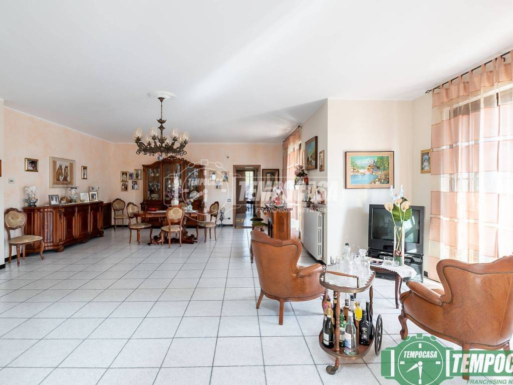 Villa a Caselle lurani in Via Ada Negri - Foto 2