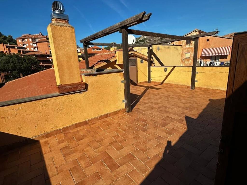 Appartamento a Monte argentario in Via Don Gabriele Paradisi - Foto 2