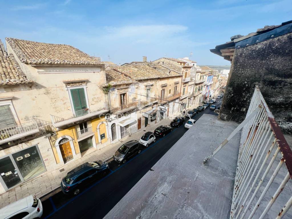 Casa indipendente a Ragusa in corso italia, 196 - Foto 2