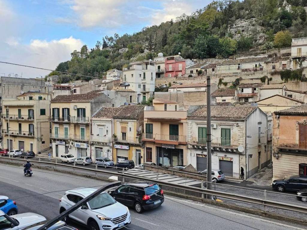 Villa a Modica in Via Nazionale, 8686 - Foto 2