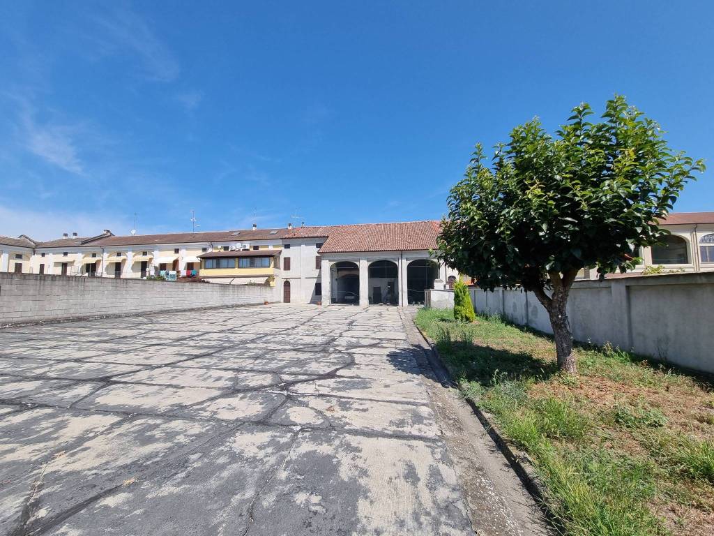 Casa indipendente a Palazzolo vercellese in Via Torino, 19 - Foto 4