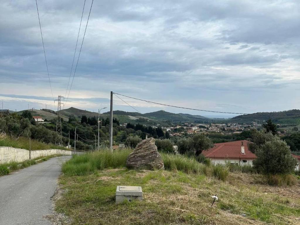 Terreno a Catanzaro in Viale dei Tulipani - Foto 2