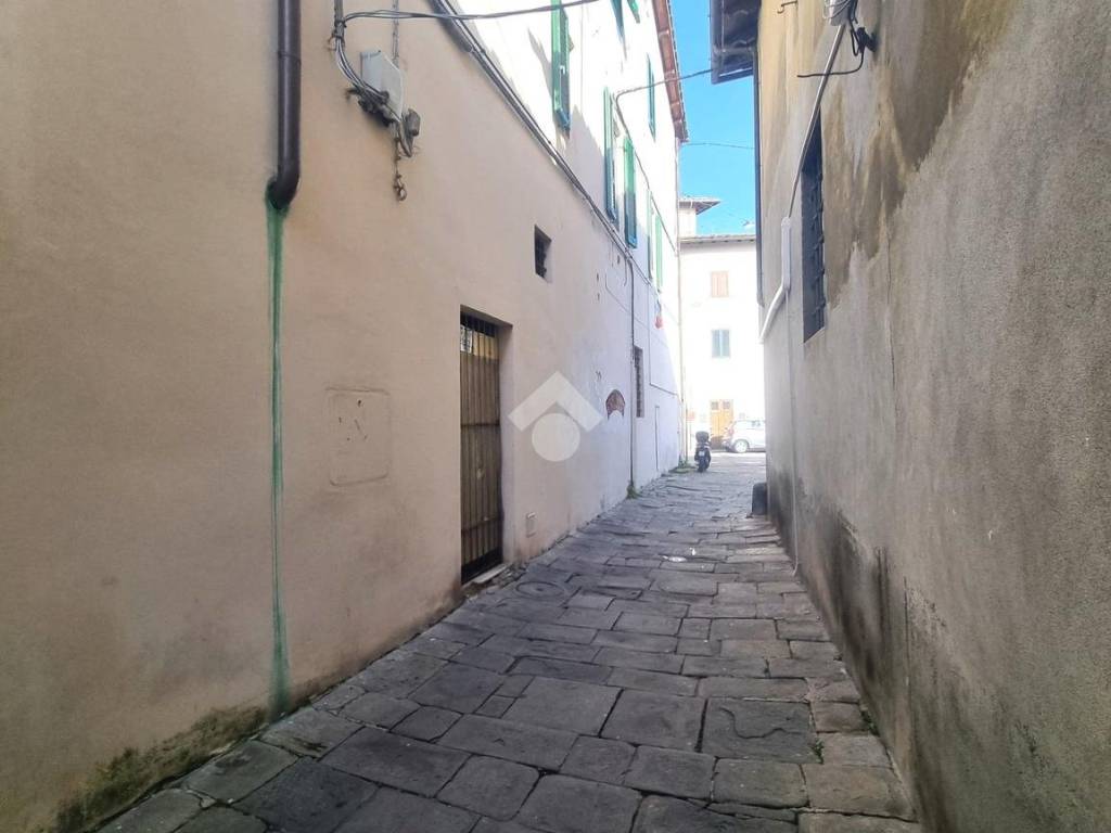 Immobile a Pistoia in Magazzino Via del Bottaccio, 2 - Foto 5