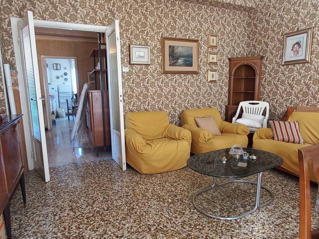 Appartamento a Ancona in Via Emilio Bianchi - Foto 2