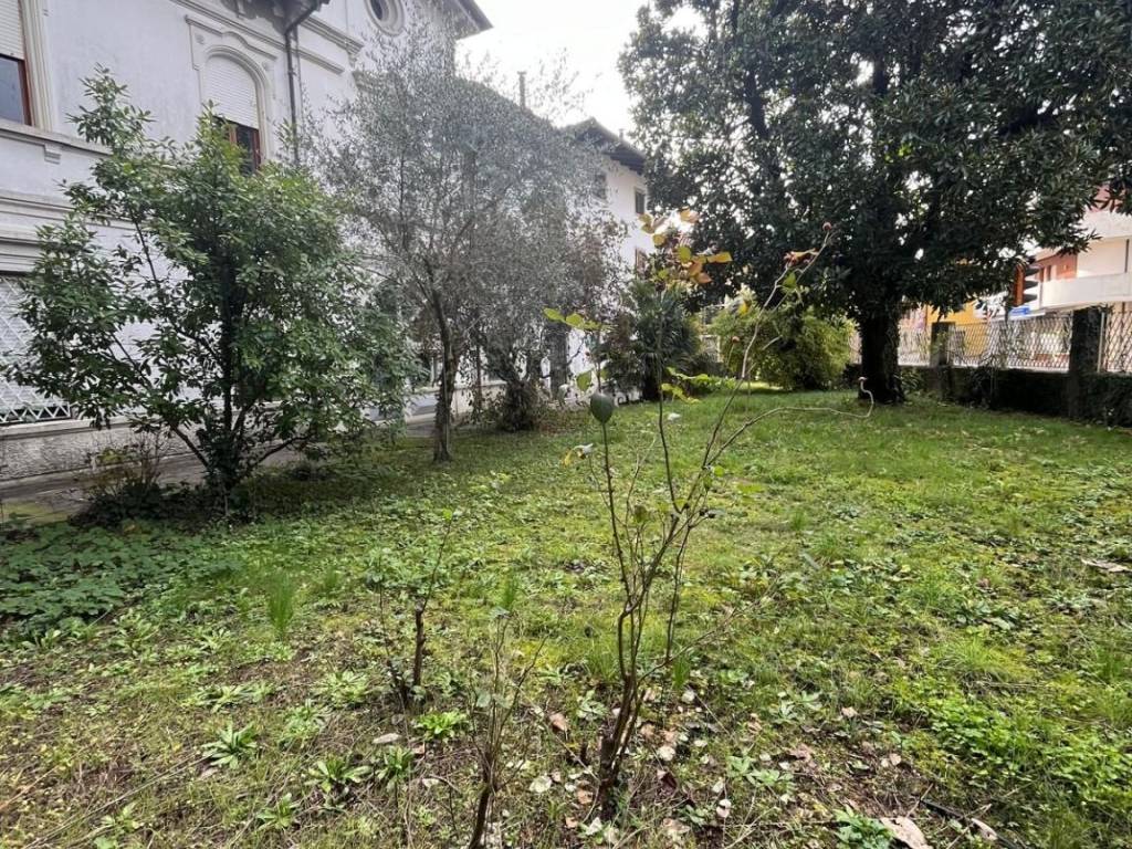 Palazzo / stabile a Basiliano in Piazza San Valentino, 1 - Foto 5