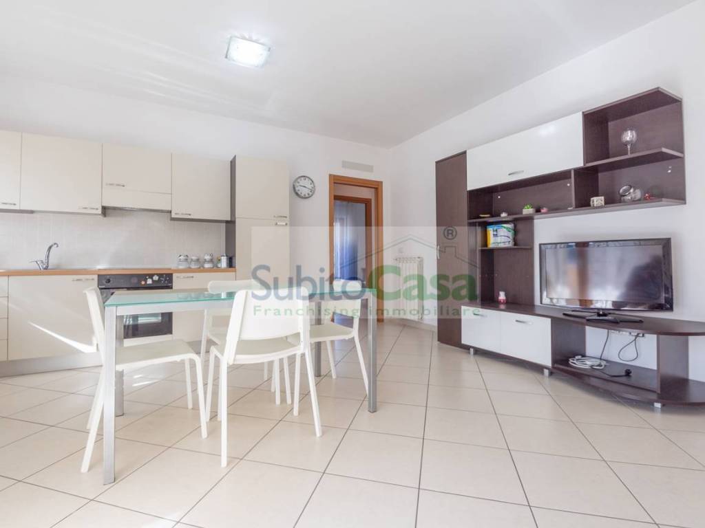 Appartamento a Chieti in Via Colle Dell'Ara, 140 - Foto 2