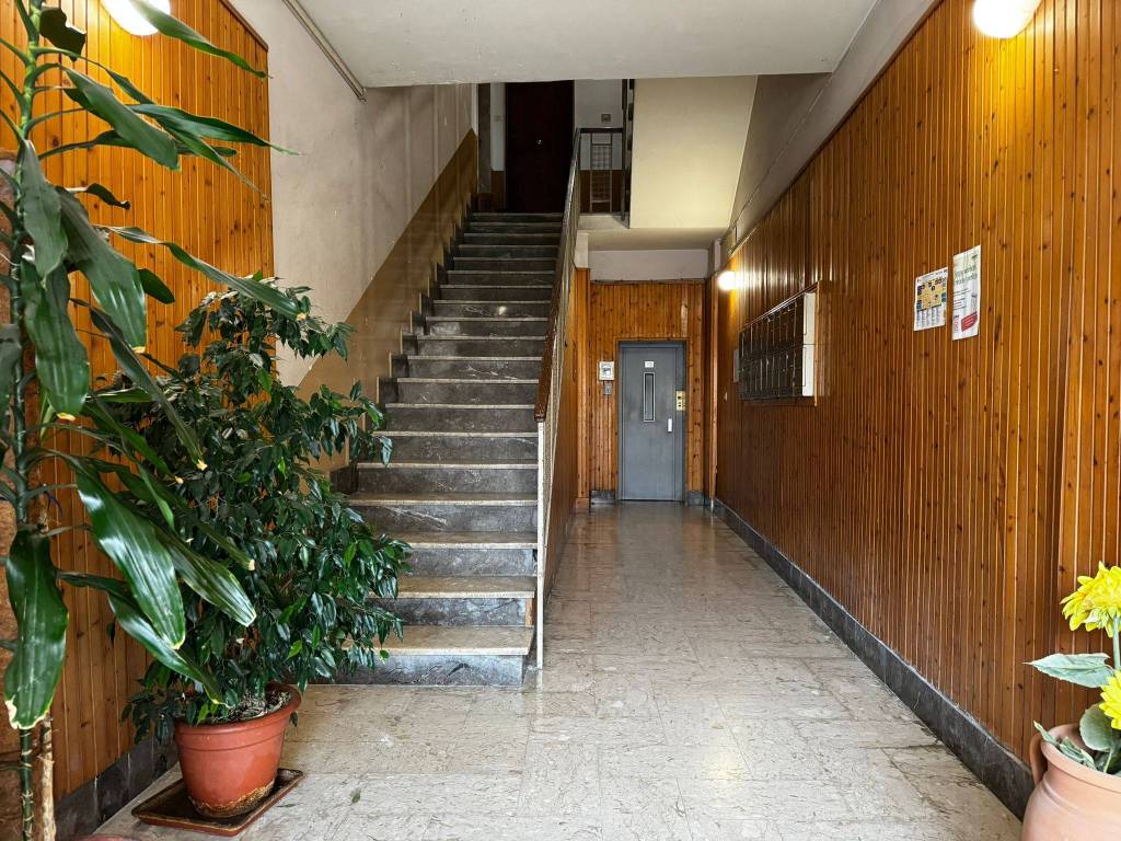 Appartamento a Caltanissetta in Via Napoleone Colajanni, 104 - Foto 2