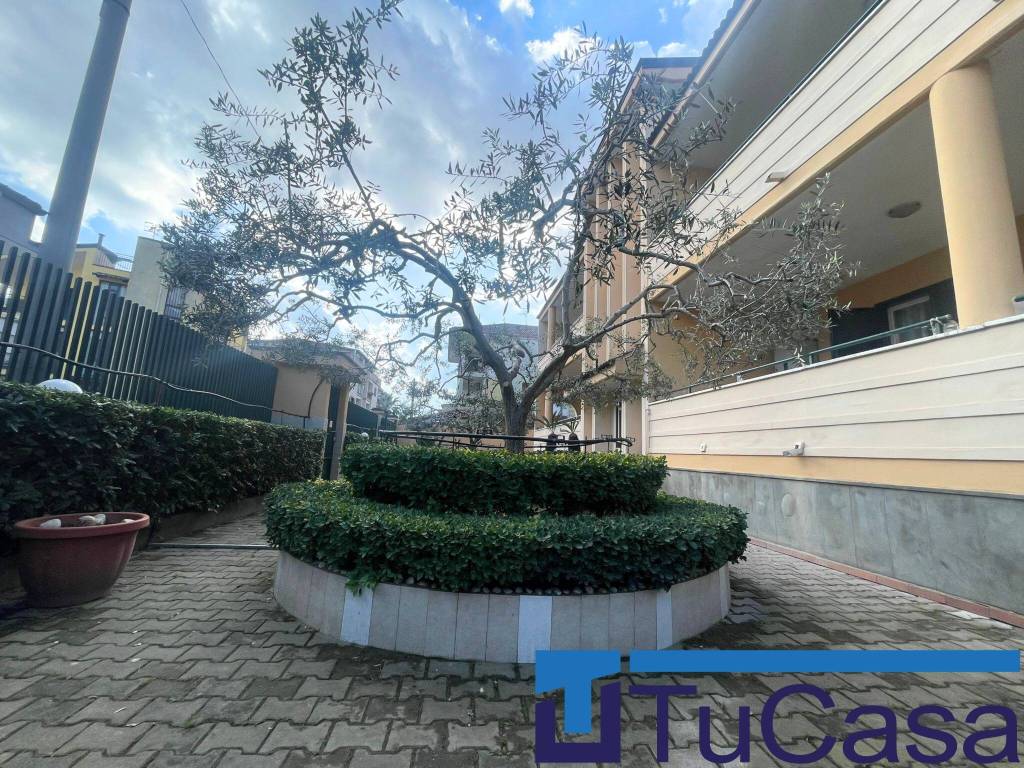 Palazzo / stabile a Trentola-ducenta in Via Romaniello, 125 - Foto 3