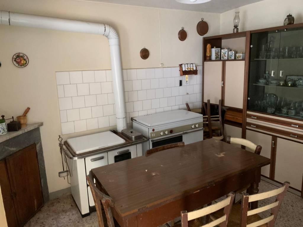 Casa indipendente a Carpinone in Via Rione Nuovo - Foto 2