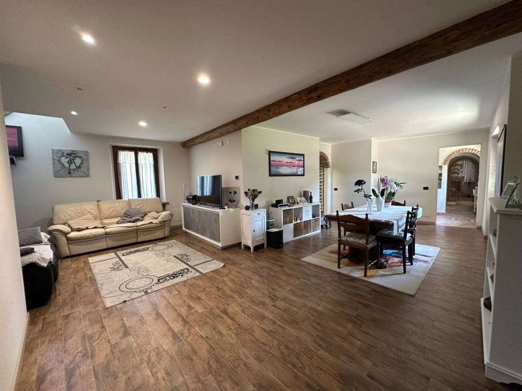 Villa a Cavaglià in Via Don Virgilio Albera, 6 - Foto 3