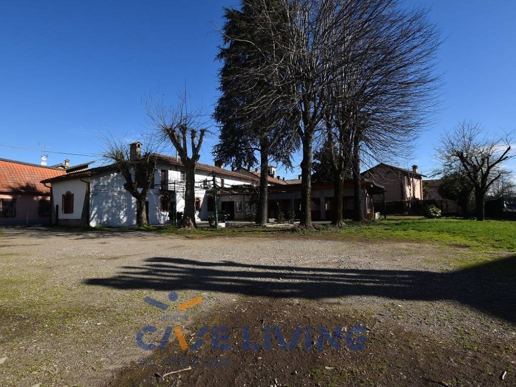 Casa indipendente a Zibido san giacomo in Via Dante Alighieri, 1 - Foto 1