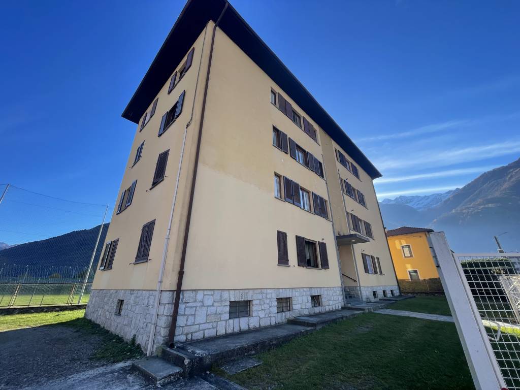 Appartamento a Delebio in Via Stelvio - Foto 2