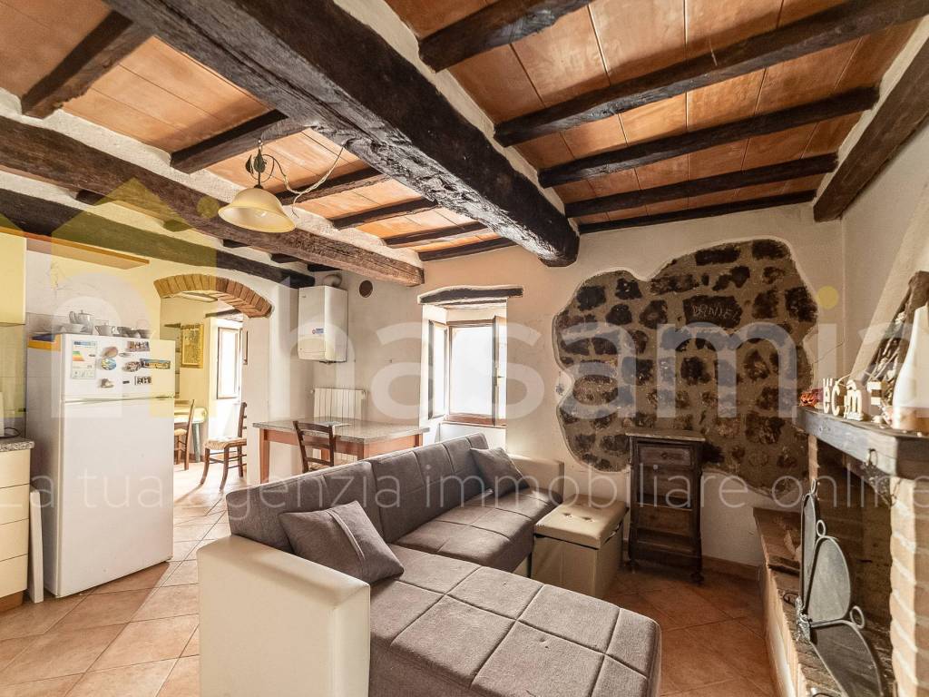 Appartamento a Roccastrada in Via IV Novembre, 26 - Foto 2