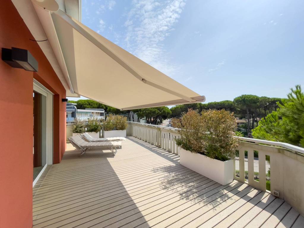 Attico / mansarda a Lignano sabbiadoro in Corso Delle Nazioni, 74 - Foto 5