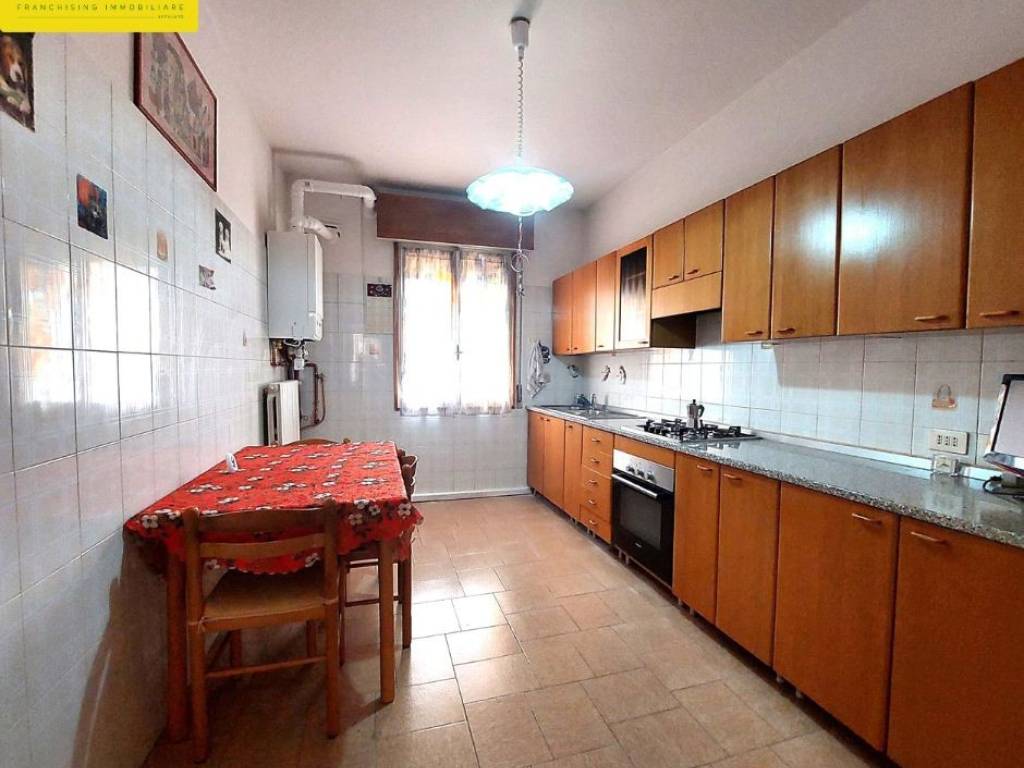 Appartamento a Carpi in Via Ugo da Carpi, 66 - Foto 2